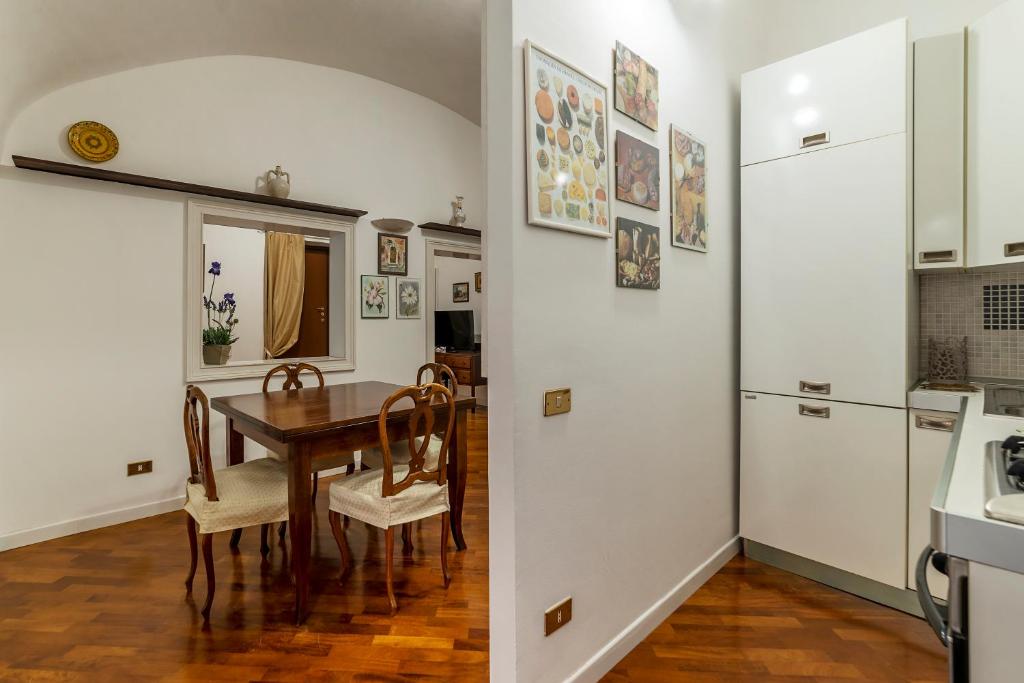 Kuchyň nebo kuchyňský kout v ubytování Rione Monti & Cavour Apartment
