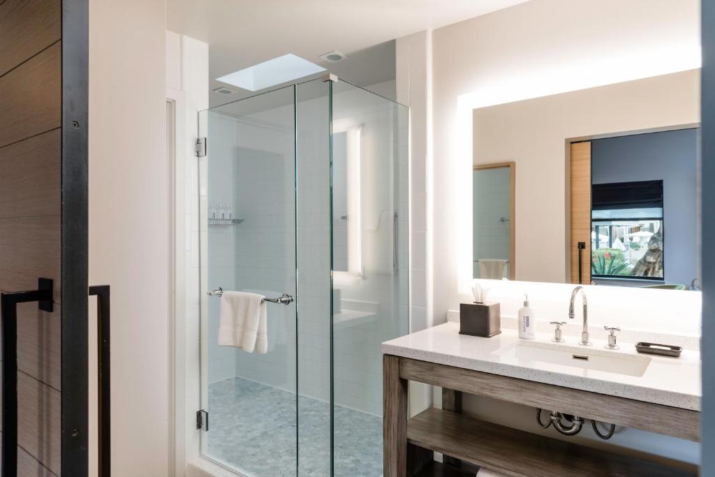 Andaz Scottsdale Resort & Bungalows photo
