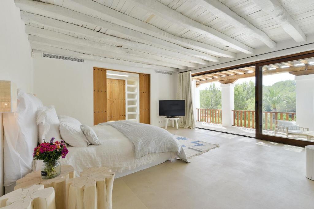 Wonderful Ibiza Villa Blakstad San Rafael 5 Bedrooms A ...