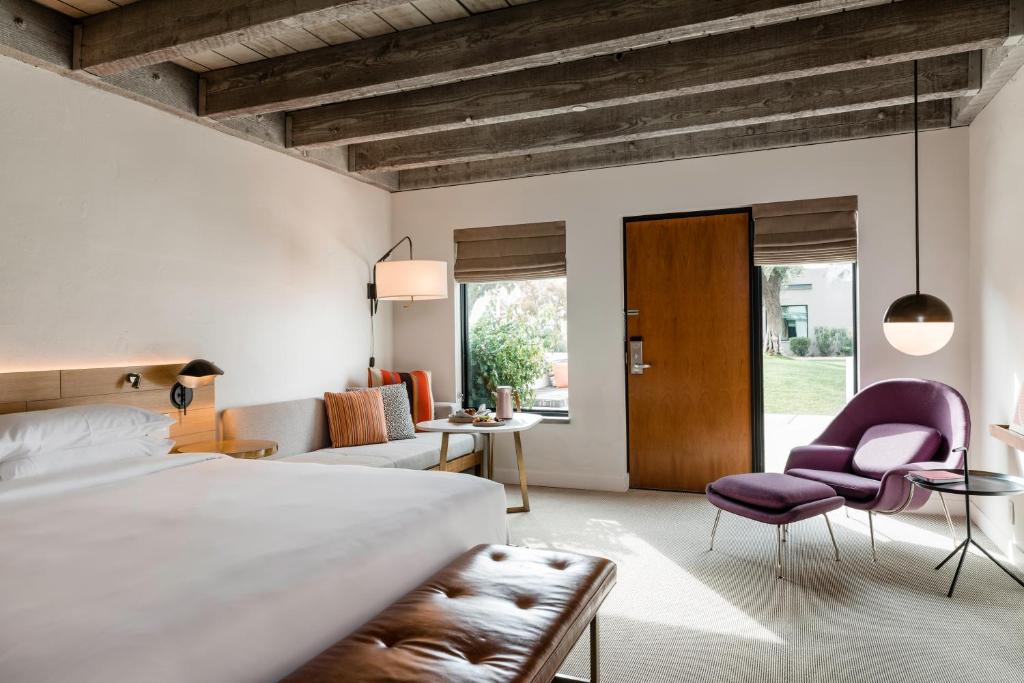 Andaz Scottsdale Resort & Bungalows photo
