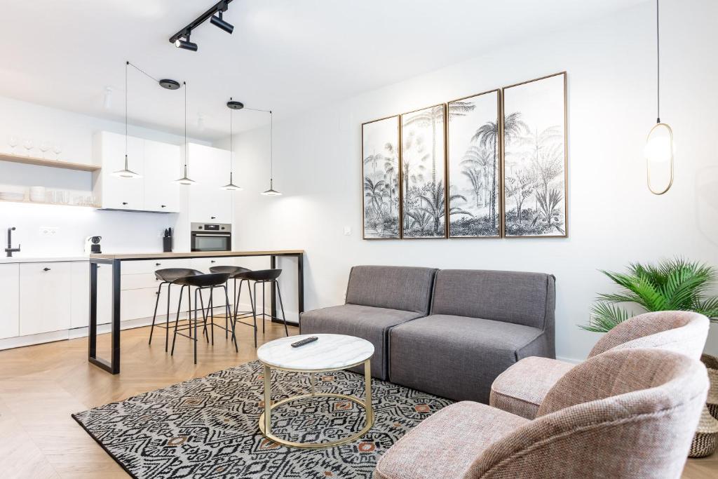 ELEVEN Apartments Real de la Carretería, by Homing U - 一卧室公寓 - 带沙发床