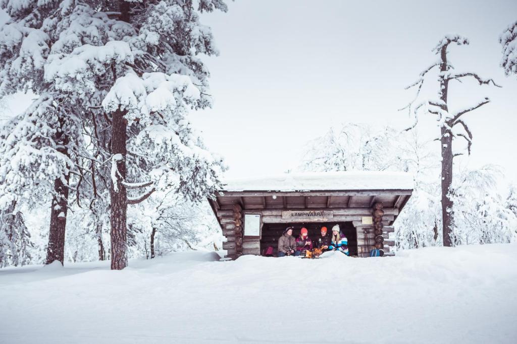 Pyhä Igloos v zimě