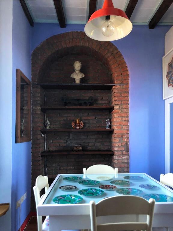Fotografia z galérie ubytovania suite with terrace and loft with garden in Milan naviglio pavese v Miláne