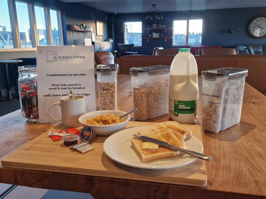 Jídlo v hostelu nebo okolí