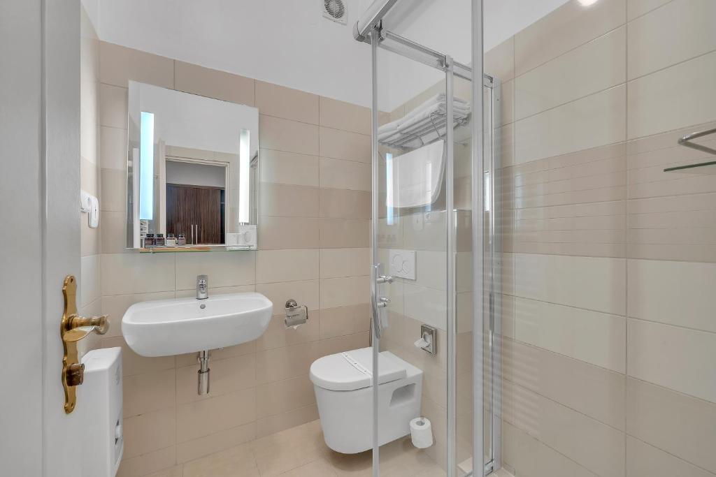 Hotel Nelly Kellys - 10