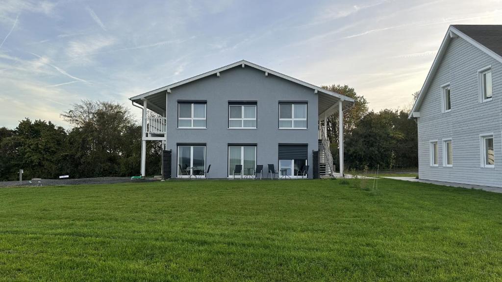Budova, kde se aparthotel nachází