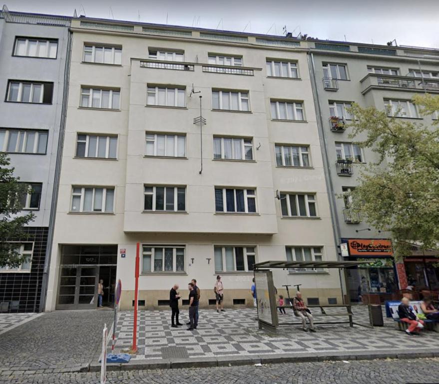 TurnKey I Studio by City Mall - One-Bedroom Apartment