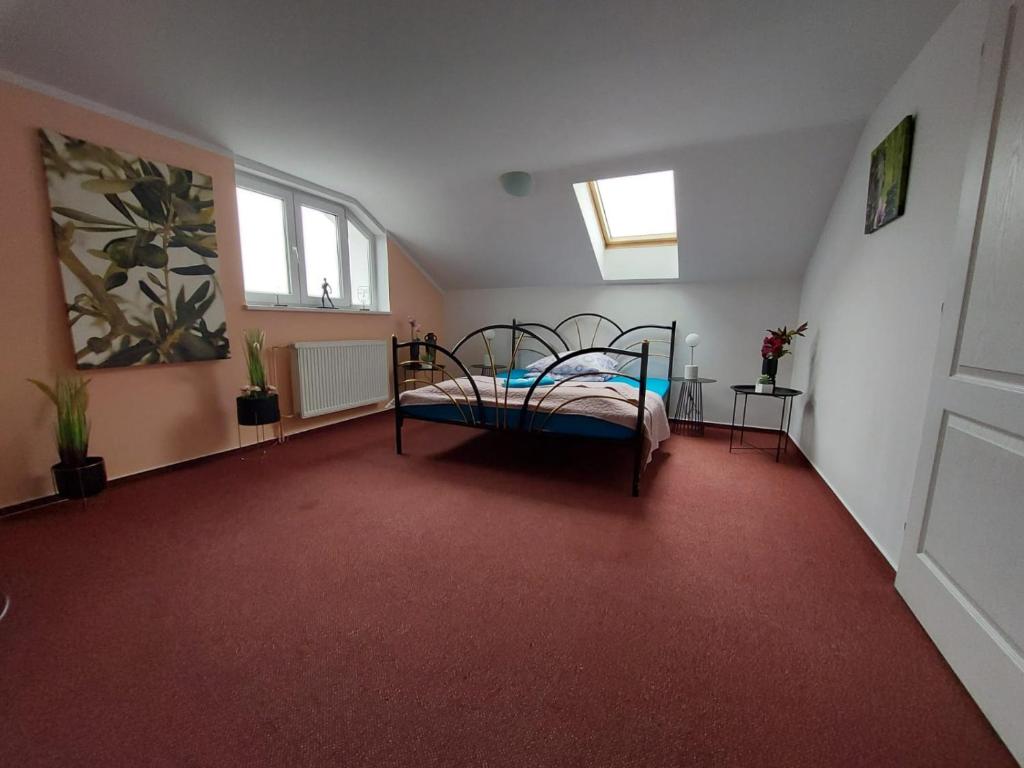 Penzion SLUNCE - Double Room With Shared Bathroom