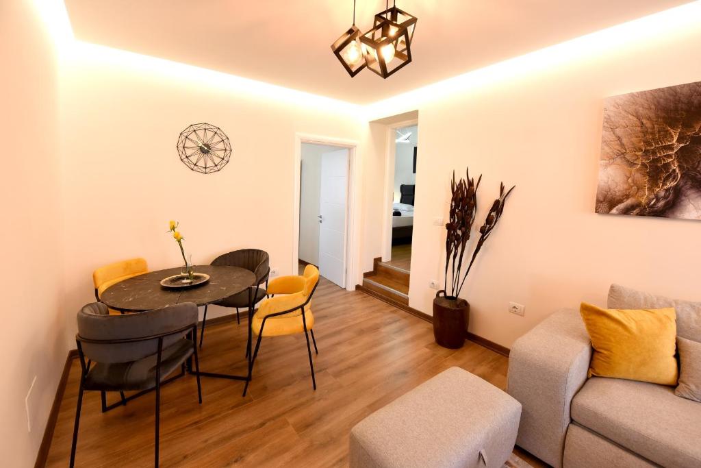 Noir Living 2 bedroom apartment - Imazhi 8