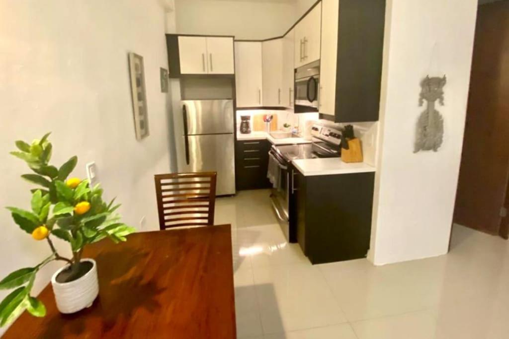 Kuchyň nebo kuchyňský kout v ubytování KASA The Lofts 302