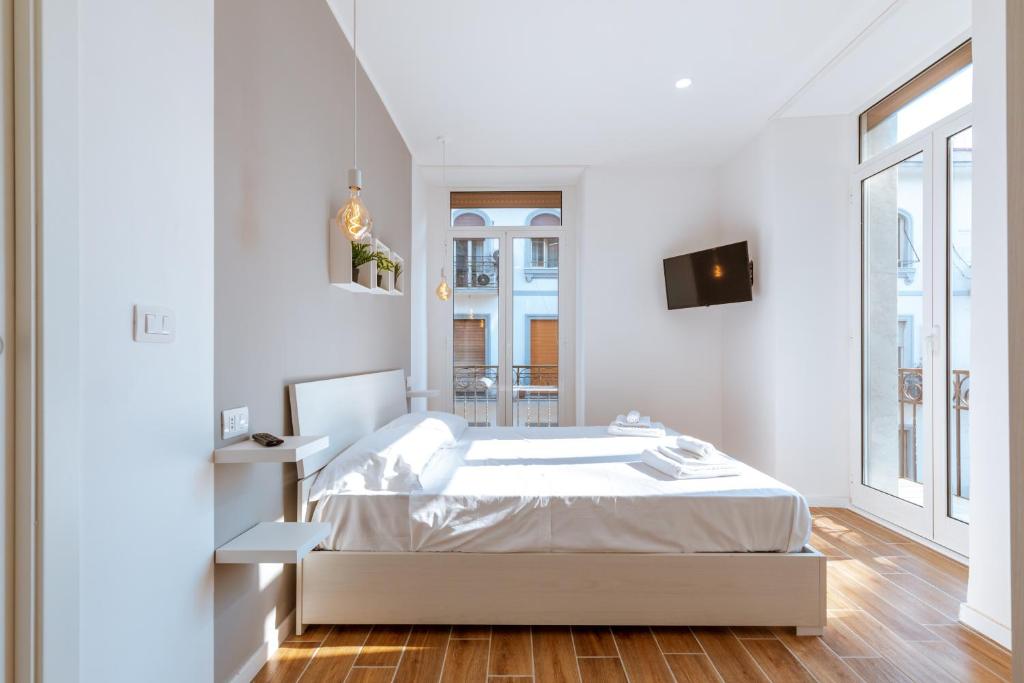 Central House - Apartments in Naples - Resim 14