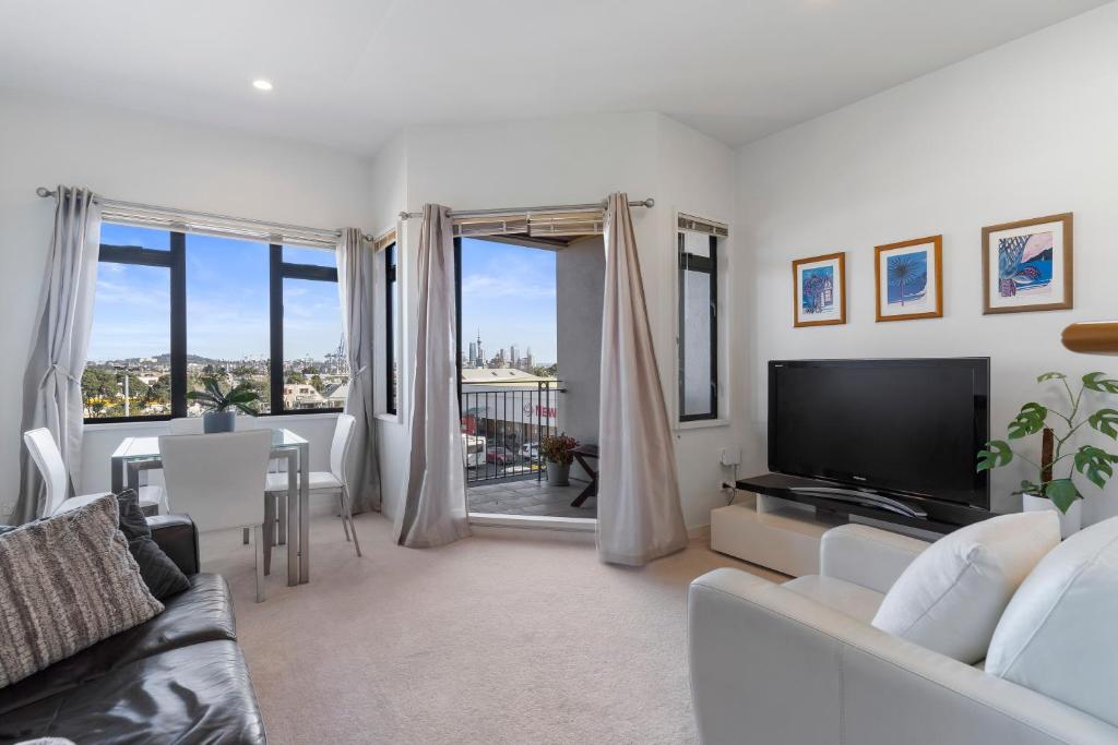 Central Devonport Apartment, Auckland, New Zealand