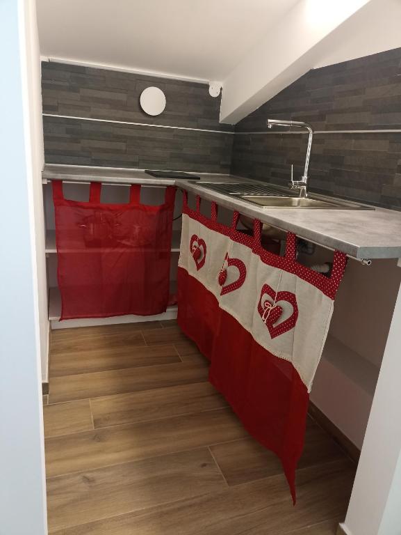 Kuchyň nebo kuchyňský kout v ubytování Attico al Gallitello