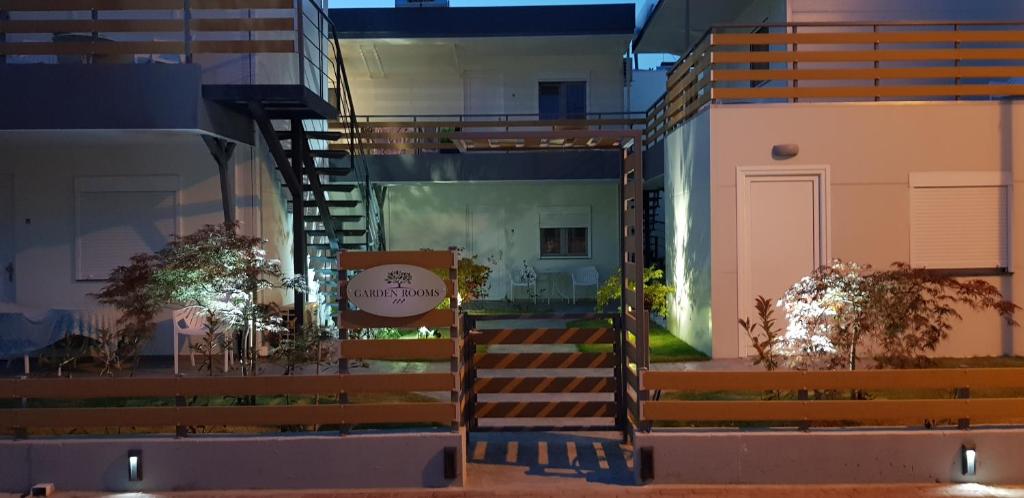 AKTES PIERIAS (GARDEN ROOMS) - 9