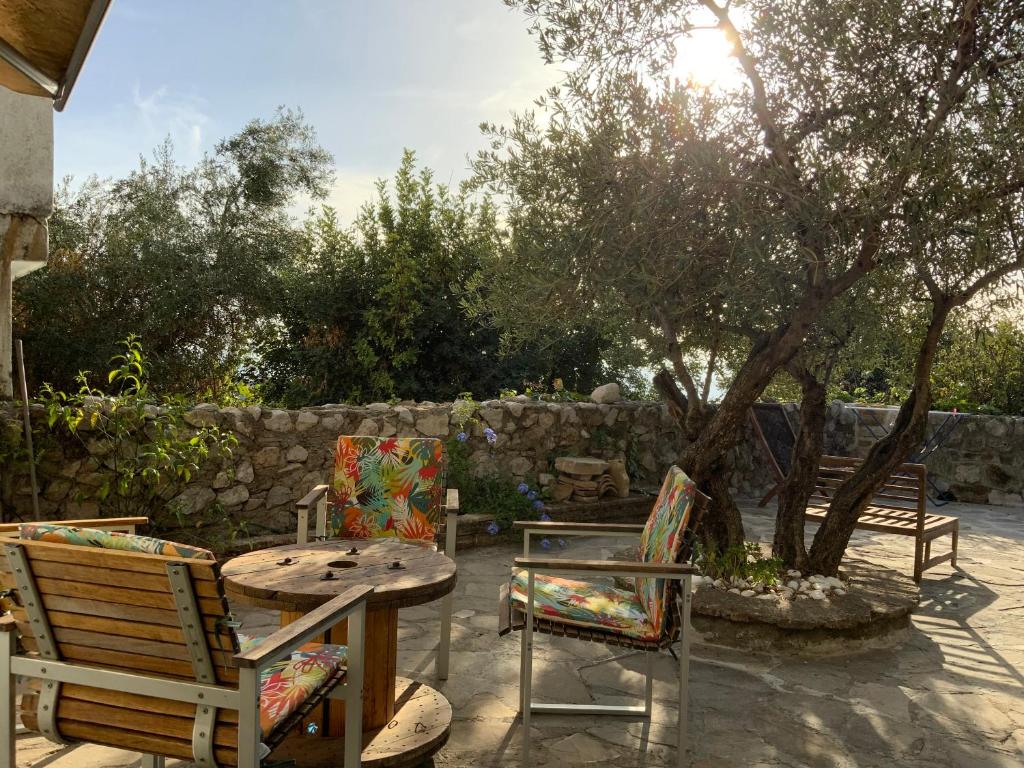 En have udenfor Bonita casa rústica sierra de Cádiz