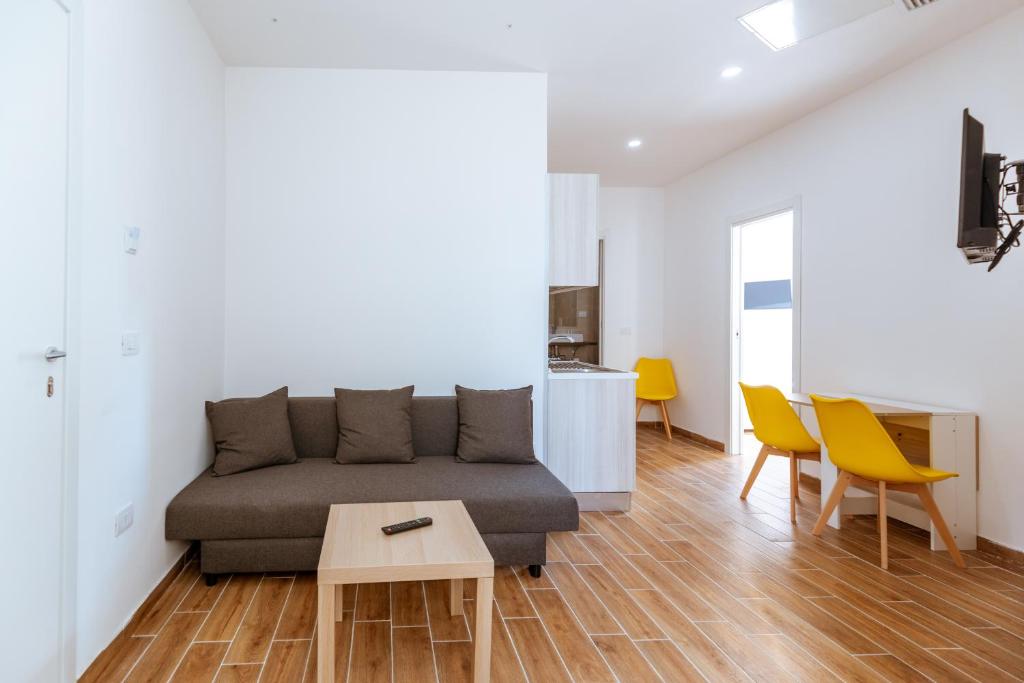 Central House - Apartments in Naples - Resim 18