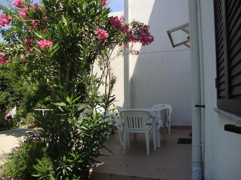 Foto dalla galleria di Apt Štefanić 1A a Baška