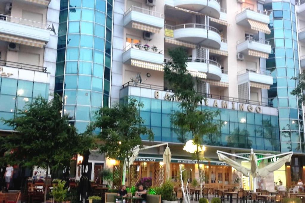 Lungomare Vlore Seaside Apartment - Imazhi 9