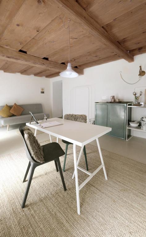 HERZIGE WOHNUNG IN ALTEM GEMÄUER - Appartement D'une Chambre