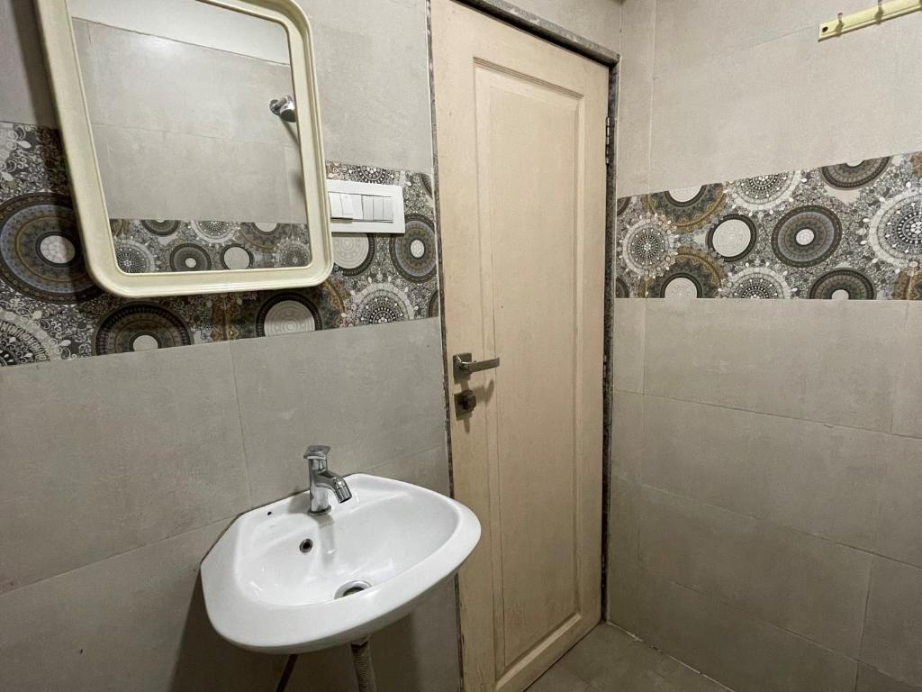 OSI Apartments Bandra West - One-Bedroom Apartment