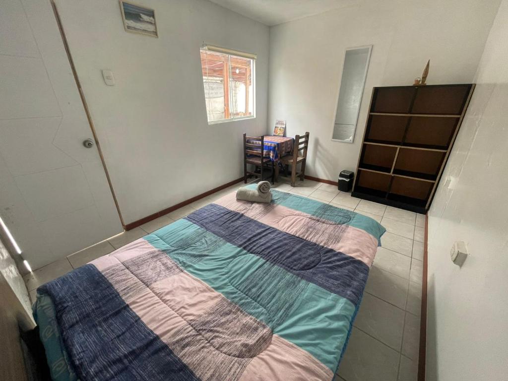 Totora Surf Hostel - Standard Double Room With Shared Bathroom