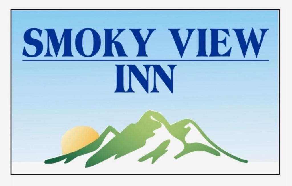 a picture of a mountain with the words smokey view im at Smoky View Inn in Pigeon Forge