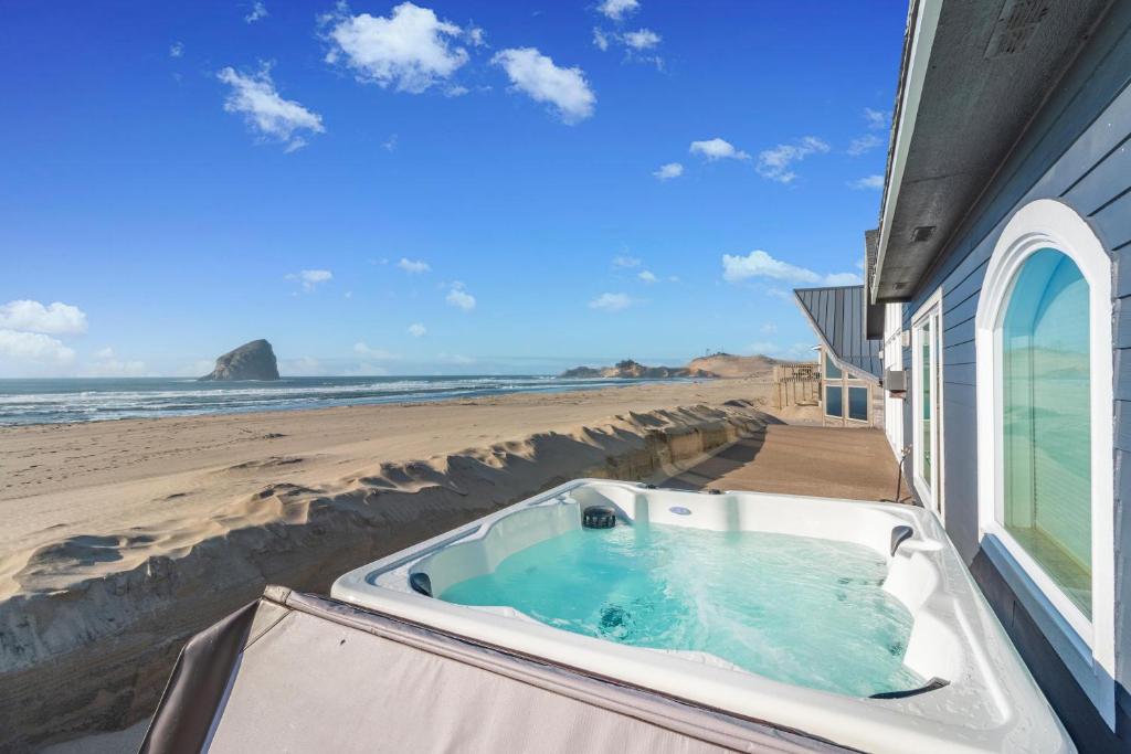 The Beach House, Pacific City (updated prices 2024)