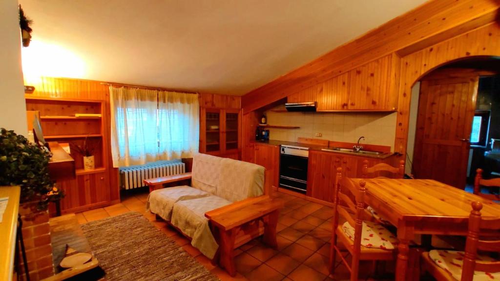 Η κουζίνα ή μικρή κουζίνα στο repaci 17 home