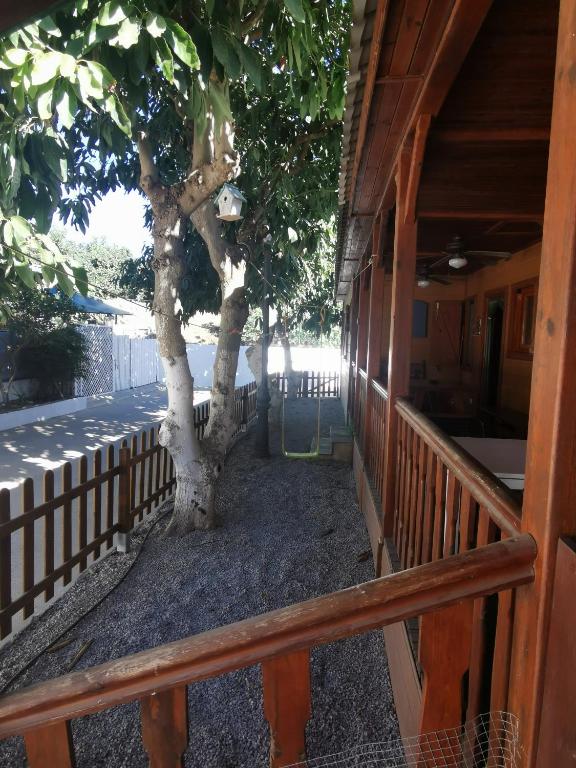 Bungalow con piscina en camping privado cerca de la playa de ...