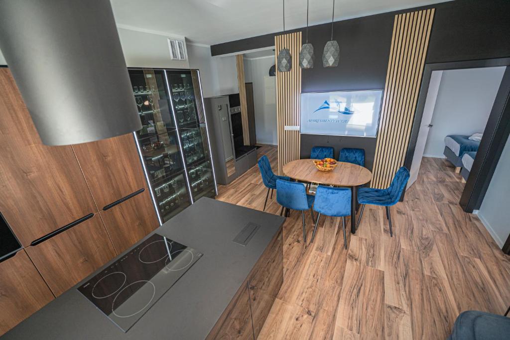 Kuchyňa alebo kuchynka v ubytovaní Apartament w Cieplicach Double Relax