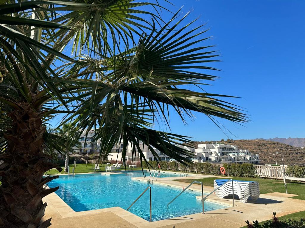 Bazén v ubytovaní 2-bedroom-apartment with a terrace, pool, gym alebo v jeho blízkosti