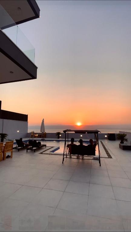 Follow Sea Villa - отзывы и видео