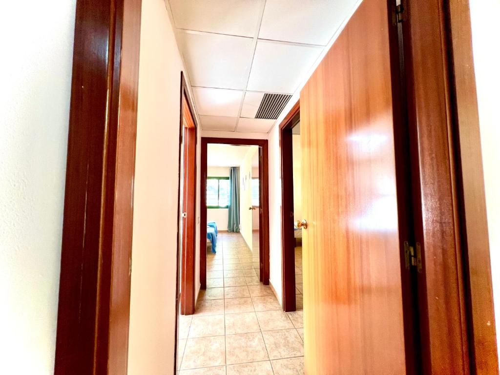 Kép Apartamento para 6 a 5 min Port Aventura en Hotel Festival Village szállásáról Salouban a galériában