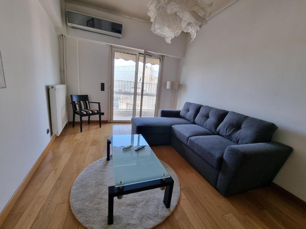 Posezení v ubytování Luxury Living Athens by YHA