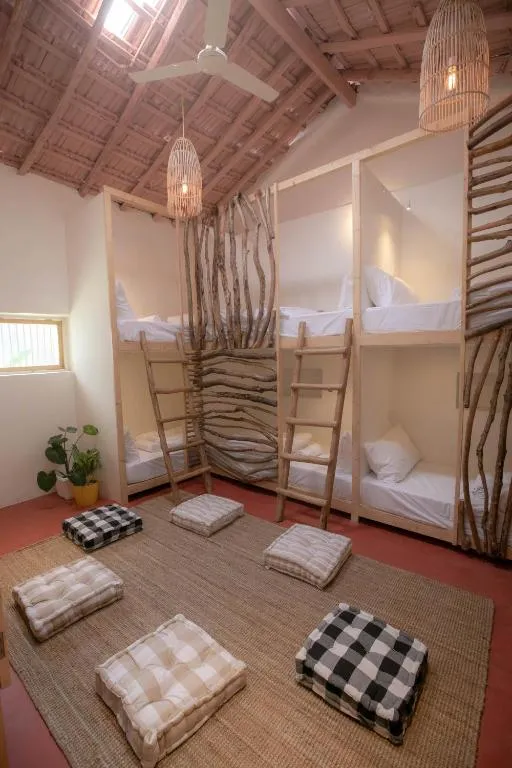 Bed in 6-Bed Mixed Dormitory Room