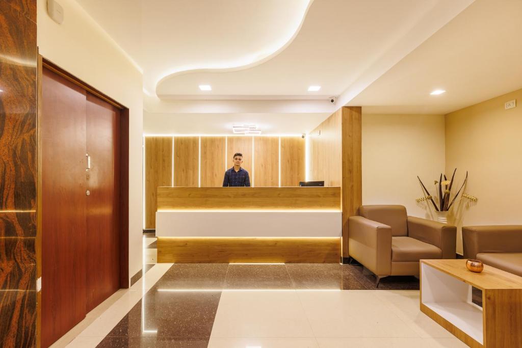 Vstupní hala nebo recepce v ubytování Hotel Comfort Park - Opposite Sri Ramachandra Medical College Porur