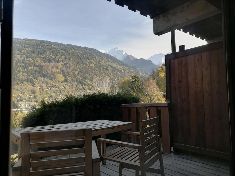 Výhľad na hory alebo výhľad na hory priamo z apartmánu