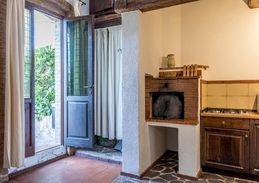 Borgo Il Poggiaccio Residenza d'Epoca - Three-Bedroom Apartment