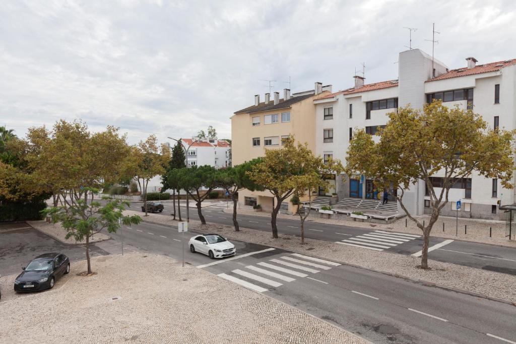 FLH Cascais Homey Apartment with Balcony