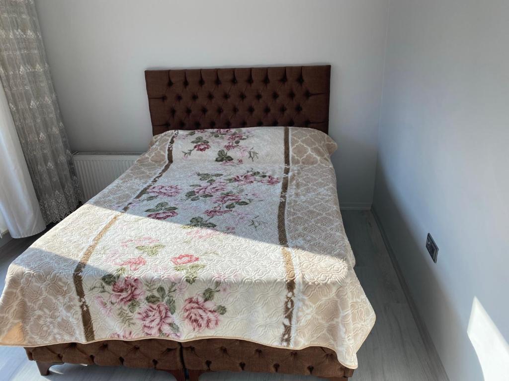 Beautiful renovated flat, new furniture, stunning view. - Housity