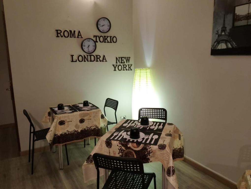 Posezení v ubytování ALBERGO ELENA 3 via emilia ovest 347