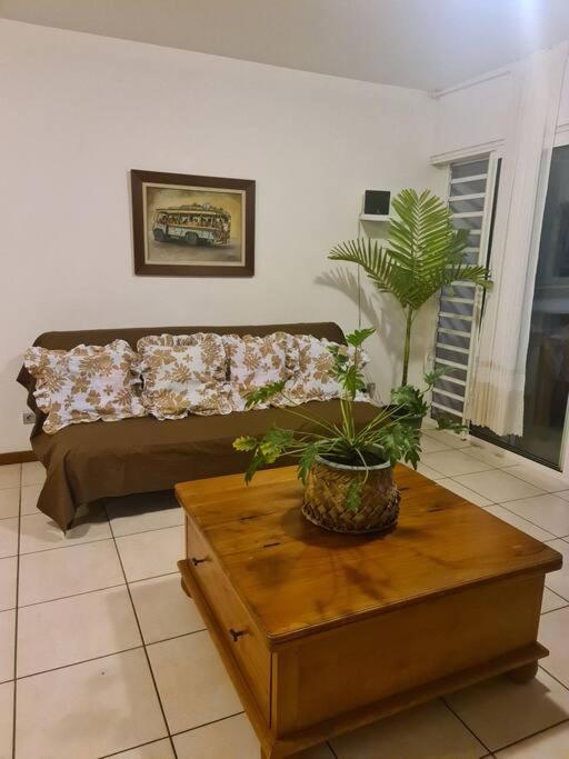 Posezení v ubytování Farerei Appartement spacieux, équipé et confortable