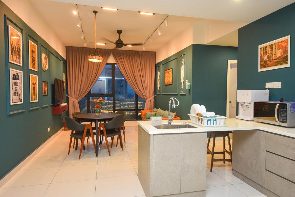 Midvalley Southkey Mosaic Suite by Nest Home - Apartamento De Dos Dormitorios