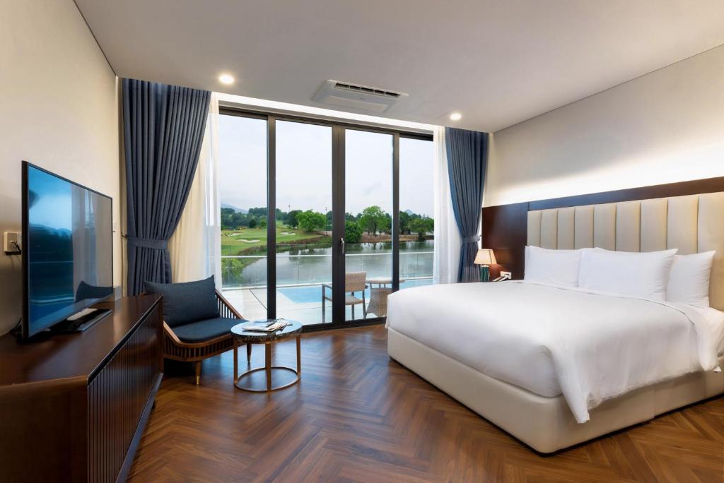 Wyndham Sky Lake Resort and Villas - 三居室别墅和私人游泳池