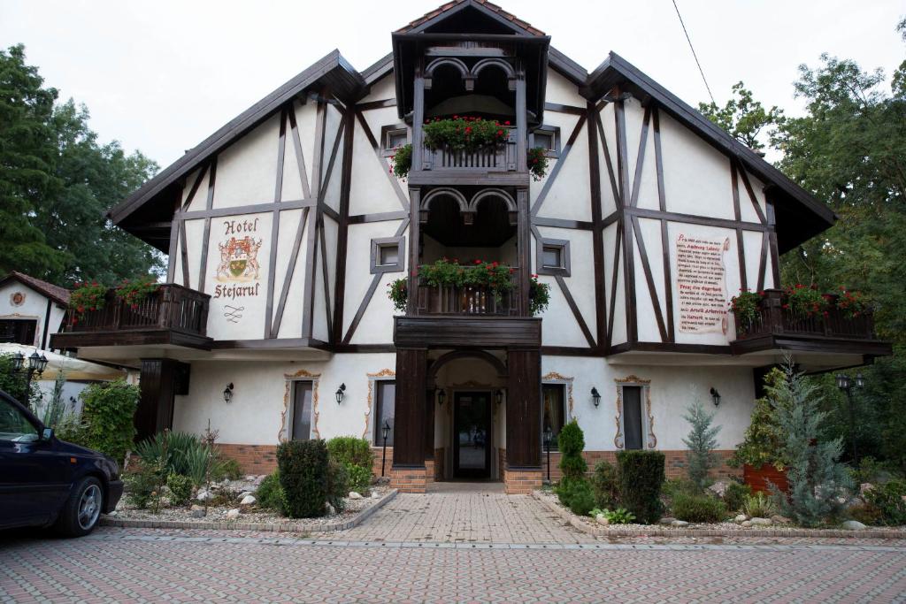 Photo de la galerie de l'établissement Hotel Stejarul, à Bazoşu Nou