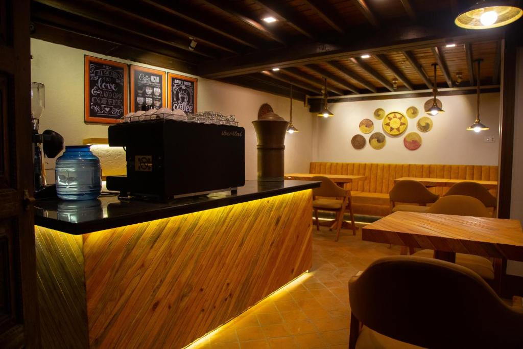 TV a/nebo společenská místnost v ubytování Hotel Traditional