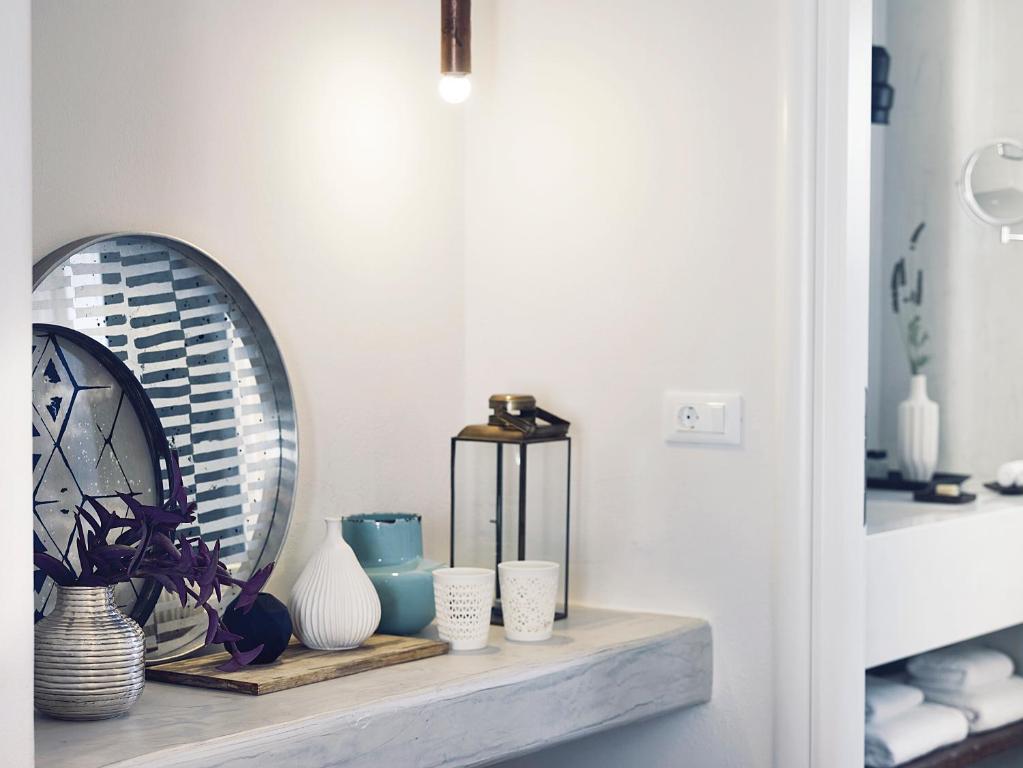 Santo Pure Oia Suites & Villas - 11