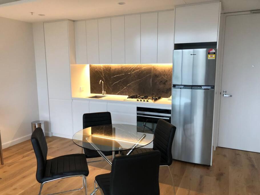 Dapur atau dapur kecil di Beautiful Apartment in Chatswood