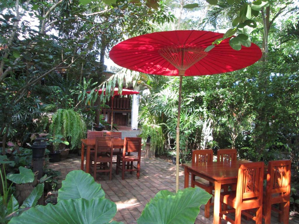 Zahrada ubytování Happiness Resort Sukhothai