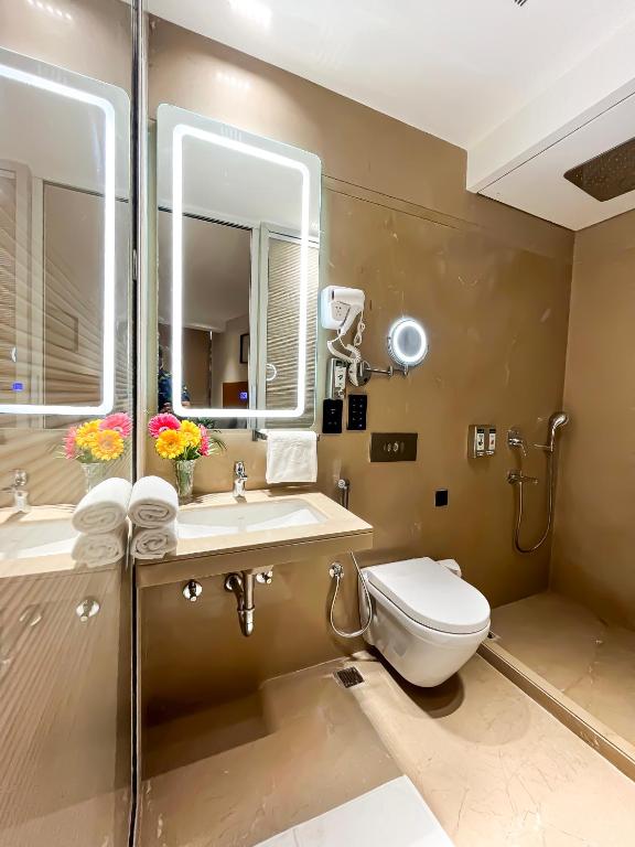 Koupelna v ubytování Morvee Hotels Alipore Kolkata